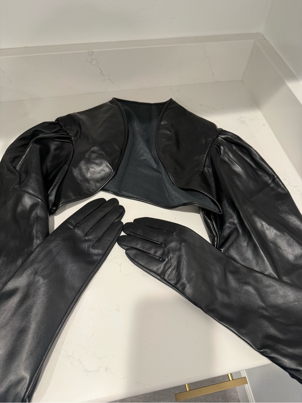 Black pleather Puff-Sleeve Bolero Jacket Sleeve Gloves Costume